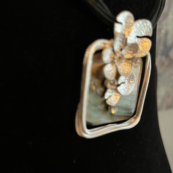 New Floral Choker Silver Pendant on Black Cord - Picture 3 of 7